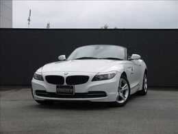 BMW Z4 sドライブ 20i ハイラインパッケージ 赤レザーシート・バックカメラ・純正ナビ