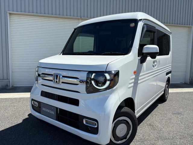 当社ホンダカーズ淡路は明石海峡大橋が架かっています淡路島にあり、新車・中古車など色々取り揃えています♪♪ハイブリッド車も展示中！！！