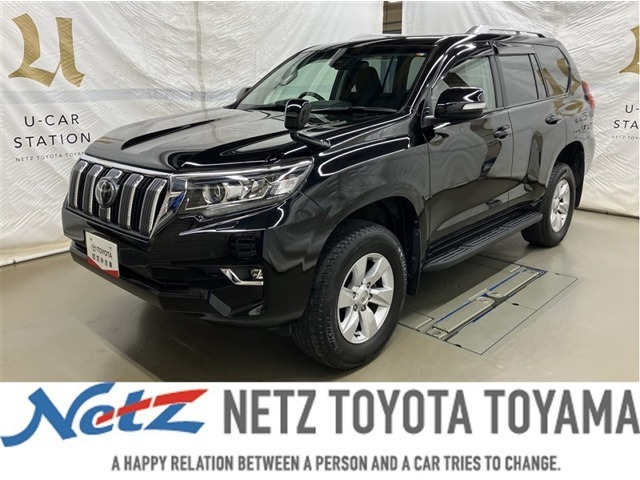 おひとり、恋人、ご友人、ご家族など、少人数でも大人数でもお出かけが楽しめます。この車で楽しいドライビングライフを送りましょう♪