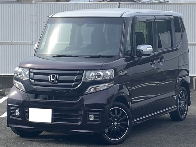 後期モデル　4WD　ターボ　ナビ＆地デジTV　バックカメラ　シートヒーター