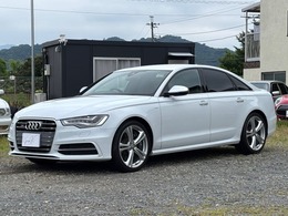 アウディ S6 4.0 4WD ブラックレザー　BOSE　バックカメラ
