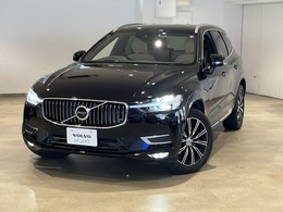 ボルボ XC60 B5 AWD インスクリプション 4WD パノラマサンルーフ　Googleカー　レザー