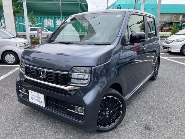 当社で使用していたデモンストレーションカーが入庫です！ホンダセンシングに8inのメモリーナビ等の快適装備もう充実していておすすめです♪