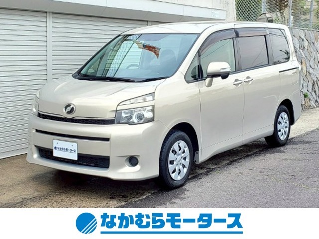 トヨタ/ヴォクシーX、入荷しました！