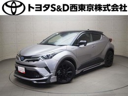 トヨタ C-HR ハイブリッド 1.8 G 9型メモリーナビ　バックカメラ　エアロ