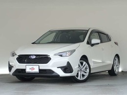 スバル インプレッサハッチバック 2.0 ST クリスタルホワイト・パール