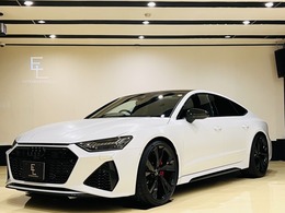 アウディ RS7スポーツバック 4.0 4WD マットホワイト カーボンブレーキ　3Dsound