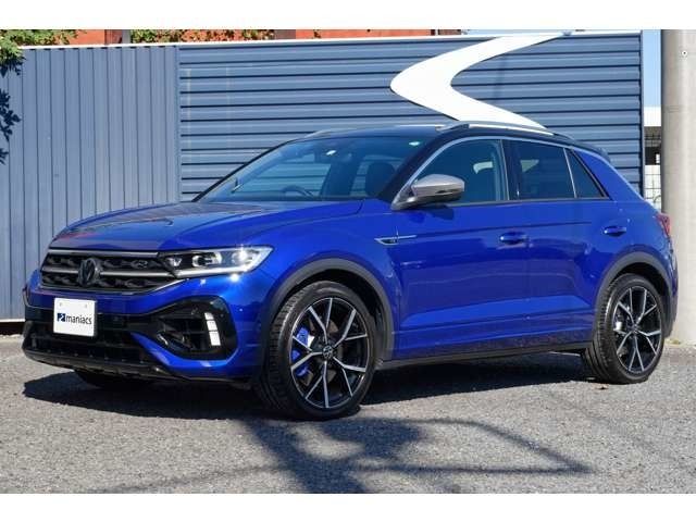 VW  T-Roc R ワンオーナー、走行距離1万キロ未満ございます。