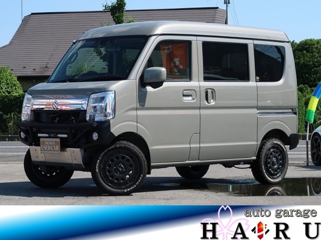 この度はオートガレージHARUのお車をご覧いただきまして誠にありがとうございます！当店の展示車は状態・価格・装備などこだわった仕入れを行っております！中古車だからこそ綺麗で状態の良いお車を届けるために！！