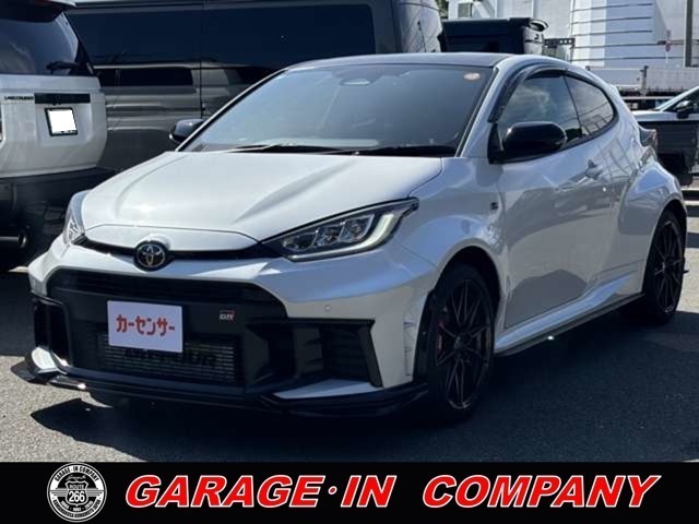 車検の依頼も多く頂いております。安心かつ低料金です。代車もご用意出来ますので、お気軽にどうぞ！