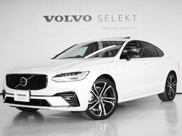ボルボ S90 リチャージ アルティメット T8 AWD プラグイン ハイブリッド 4WD 2023年モデル　当店試乗車　サンルーフ