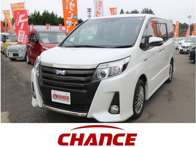 ☆おかげさまで！！☆　チャンスは年間販売台数2800台、車検台数も約4200台と多くの実績がございます！お客様への感謝の気持ちを忘れずに日々の営業活動に取り組んでいます。