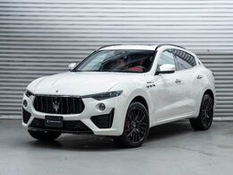 マセラティ レヴァンテ モデナ 4WD 認定保証2年付 サンルーフ 赤革 純正OP21AW