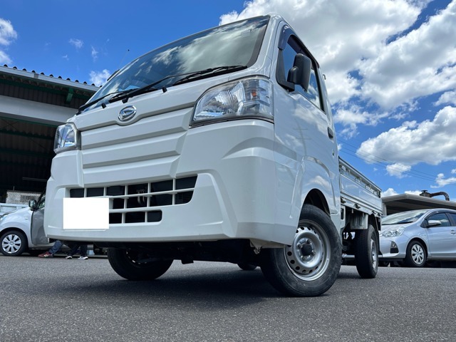 暗い道でも明るいライトでサクサク運転できますよ！