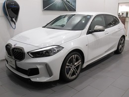 BMW 1シリーズ M135i xドライブ 4WD 