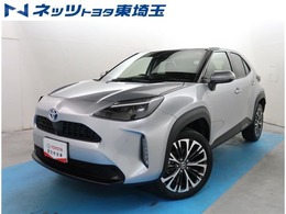トヨタ ヤリスクロス 1.5 ハイブリッド Z 社用車　全周囲カメラ　レーダークルーズ