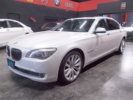 BMW 7シリーズ アクティブハイブリッド 7L ロングボディ　左ハンドル　ディーラー整備