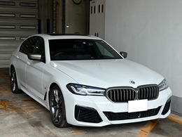 BMW 5シリーズ M550i xドライブ 4WD 