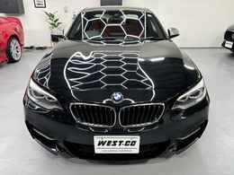 BMW 2シリーズクーペ M235i 赤革シート　パドルシフト