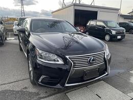 レクサス LSハイブリッド 600hL エグゼクティブパッケージ 4WD 修復歴無し