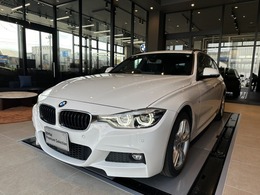BMW 3シリーズツーリング 320i xドライブ Mスポーツ 4WD 