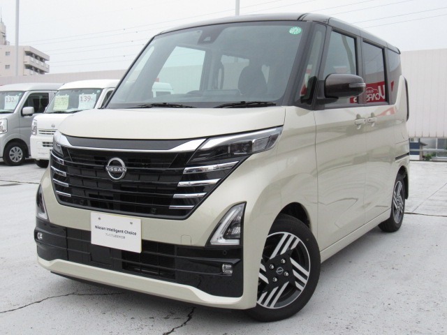 この度は日産プリンス群馬カーステージ高崎店のお車をご覧いただきありがとうございます！中古車は1点ものです。お気軽にお問い合わせください！お急ぎの方はお電話にてお問合せ下さい。連絡先は027-361-7104です。