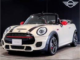 ミニ ミニコンバーチブル ジョン・クーパー・ワークス ペッパーホワイト　ダイナミカレザー　カメ