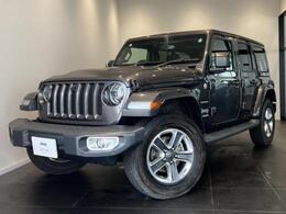 ジープ ラングラー アンリミテッド サハラ ローンチ エディション 4WD 純正ナビ　フルセグTV　純正18インチAW