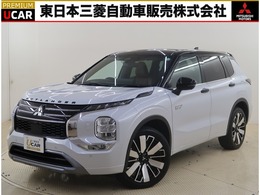 三菱 アウトランダー PHEV 2.4 P エグゼクティブ パッケージ 4WD 禁煙車　ワンオーナー　電動サンルーフ