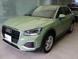 アウディ Q2 35 TFSI advanced 認定中古車　ワンオーナー　禁煙車　ETC