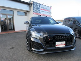 アウディ RS Q8 4.0 4WD マトリクスLEDヘッドライト　23インチ
