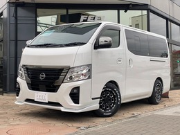 日産 キャラバン 2.0 グランド プレミアムGX ロングボディ アルミ・タイヤ　ローダウン　ベッドキット