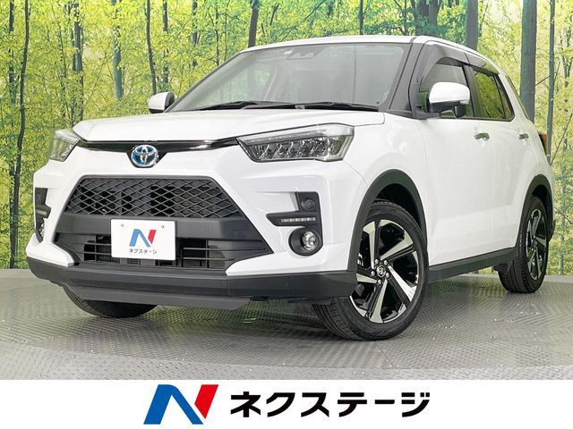 純正ナビ　禁煙車　衝突軽減システム　バックカメラ　アダプティブクルーズ