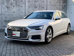 アウディ A6アバント 45 TFSI quattro sport Sライン　パワークロージングドア