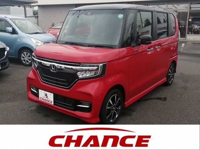 ☆おかげさまで！！☆　チャンスは年間販売台数2800台、車検台数も約4200台と多くの実績がございます！お客様への感謝の気持ちを忘れずに日々の営業活動に取り組んでいます。