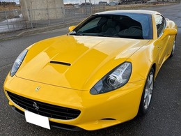 フェラーリ カリフォルニア F1 DCT 