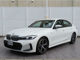 BMW 3シリーズ 318i Mスポーツ LEDライト　18AW　Aトランク　PDC