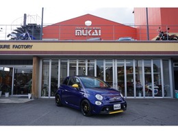 アバルト 595C ピスタ 国内94台限定モデル　ピスタ専用