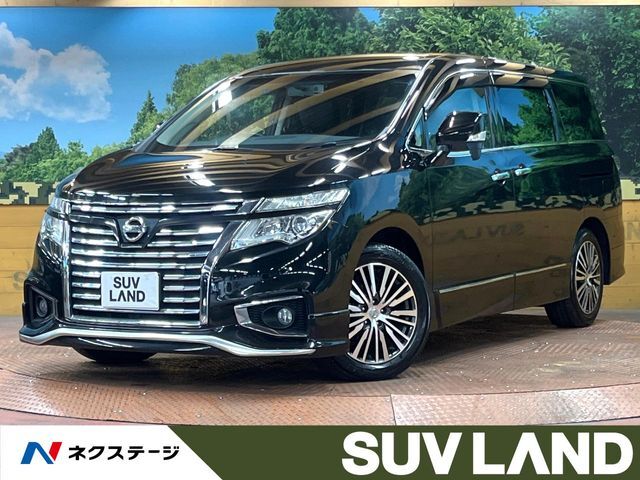 8型ナビ　両側パワスラ　禁煙車　パワーバックドア　ハーフレザーシート
