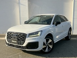 アウディ Q2 ハッシュタグ ブラック スタイリング 限定375台　ナビゲーションPKG　アシスタン