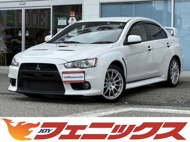 後期型☆ツインクラッチSST☆パドルシフト☆AWC☆ブレンボキャリパー☆純正RECARO☆Defiブースト計☆サイバーナビ☆フルセグ☆Bluetooth☆バックカメラ☆ETC☆スマートキー☆試乗OK☆