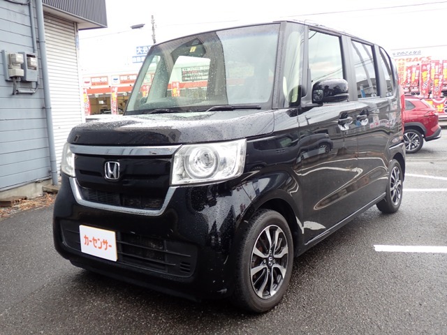 当店では、リーズナブル価格での中古車を販売しております。お問い合わせ・ご来店の際はカーセンサーを見た！と販売店までお伝え下さい☆
