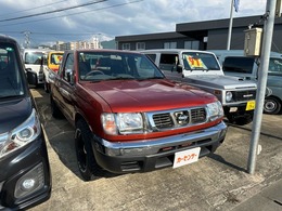 日産 ダットサン 2.4 AX キングキャブ 