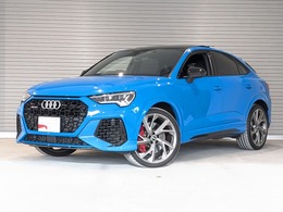 アウディ RS Q3スポーツバック 2.5 4WD RSダンピングサス B＆O 赤キャリパ BKS