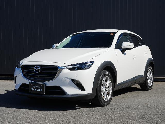 「次のスタンダードを創造する」ことをコンセプトに開発されたコンパクトSUVです。「魂動デザイン」の中でも「凛」としたイメージを強く打ち出した精悍なスタイルが魅力的です。