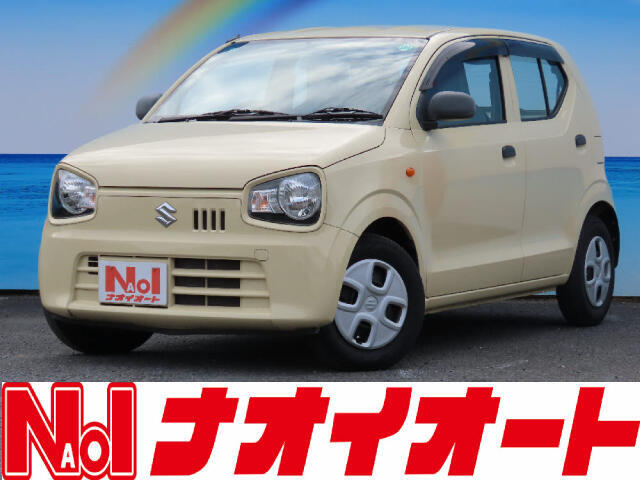 【当店のこだわり】入庫後のお車は選任スタッフによる細部清掃を実施しております。足回り、エンジンルーム、室内、室外を隅々まで綺麗にしております。展示車はピカピカです。全国配送も可能ですのでご相談下さい！