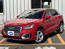 アウディ Q2 30 TFSI スポーツ 