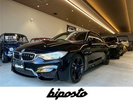 BMW M4クーペ M DCT ドライブロジック 19AW　カーボンルーフ　HUD　赤レザー