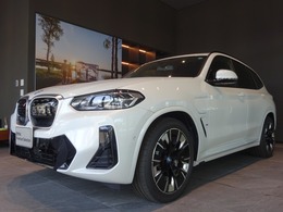 BMW iX3 Mスポーツ 20AW　前席シートヒーター　全周囲カメラ