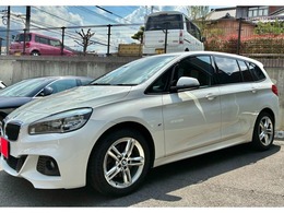 BMW 2シリーズグランツアラー 218i Mスポーツ 3列シート/LEDライト/Bカメ/電動ゲート